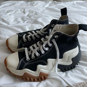 Converse run star motion sneakers size 8.5 new!
